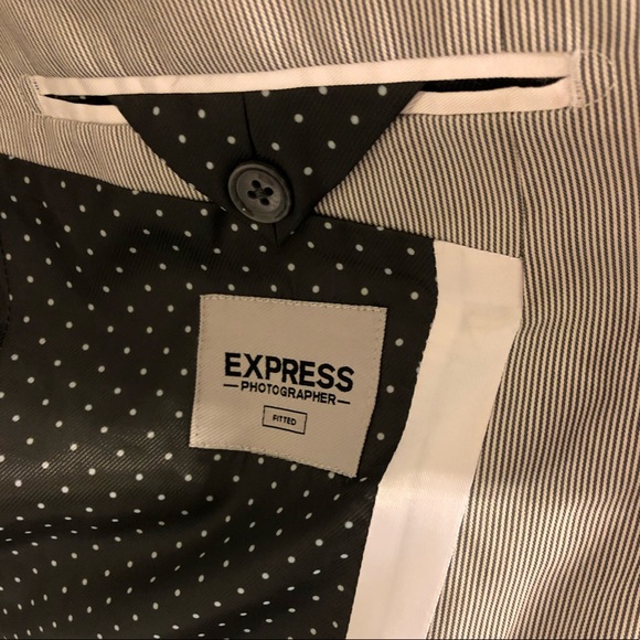 NWOT Men’s Express Photographer Suit Jacket - Picture 2 of 5